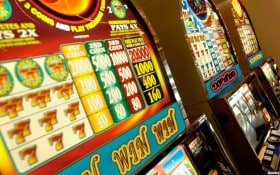 Tampilan layar smartphone menunjukkan langkah deposit saldo di wininbet Indonesia